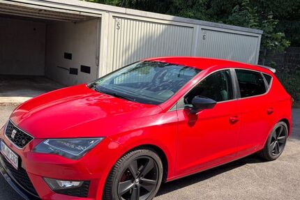 Seat Leon 106.000 km 13.900 &euro; Mülheim an der Ruhr 45472