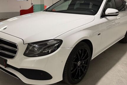 Mercedes-Benz E 300 186.568 km 22.500 &euro; Wesel 46485