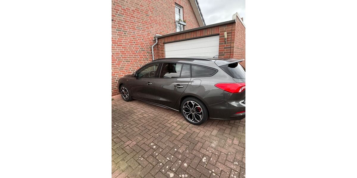 Ford Focus 80.000 km 16.100 &euro; Wesel 46487