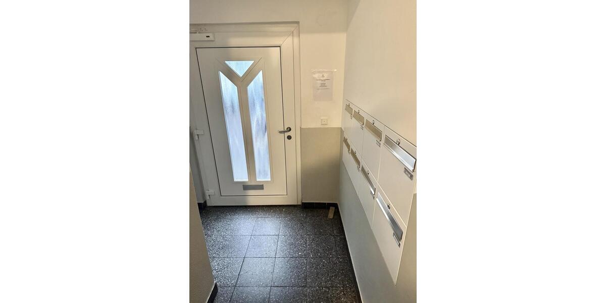 Etagenwohnung Krefeld - 2 Zimmer, 50 m&sup2;, 729&euro; | Angebot:25783006