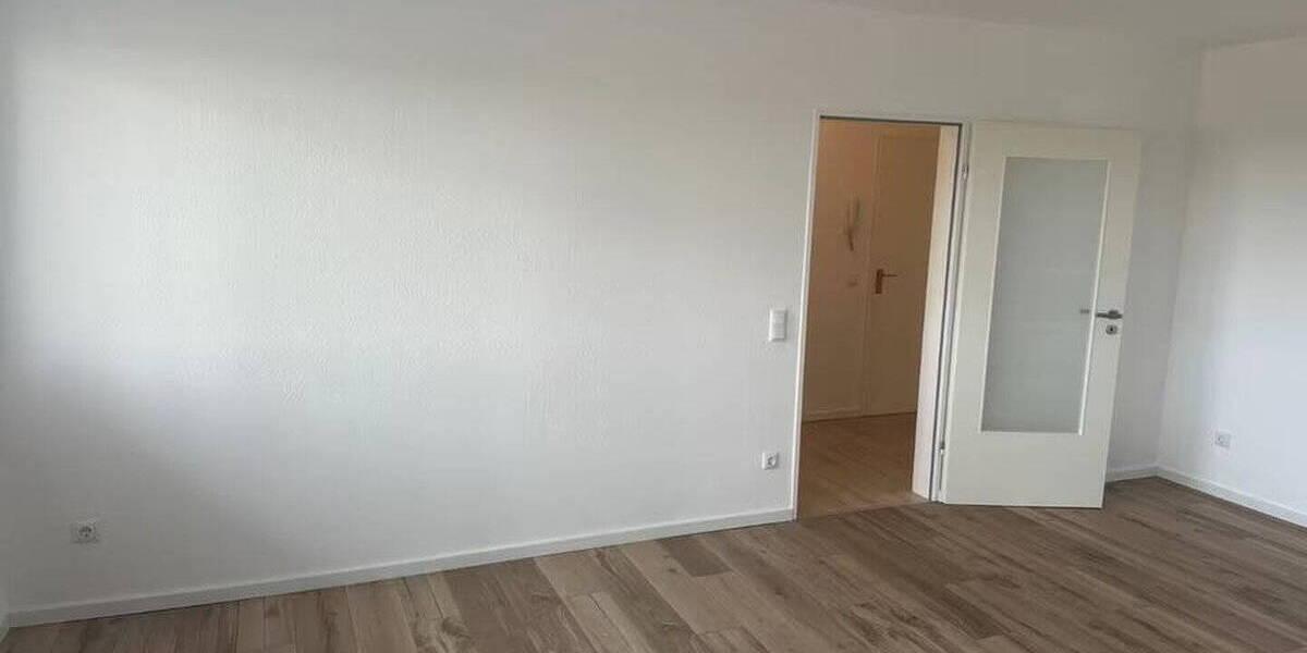 Etagenwohnung Krefeld Uerdingen - 1 Zimmer, 45 m&sup2;, 550&euro; | Angebot:26188325