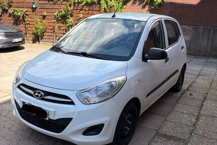 Hyundai i10 121.460 km 2.200 &euro; Moers 47443
