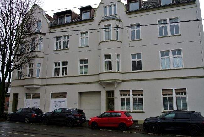 Etagenwohnung Mülheim an der Ruhr Mitte-Ost - 3 Zimmer, 98 m&sup2;, 650&euro; | Angebot:26190093