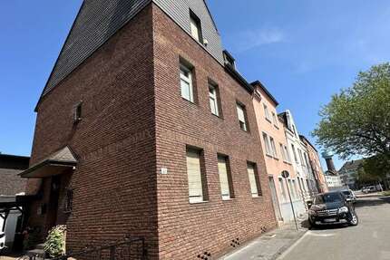 Haus Duisburg Hamborn - 6 Zimmer, 205 m&sup2;, 359.000&euro; | Angebot:26257015