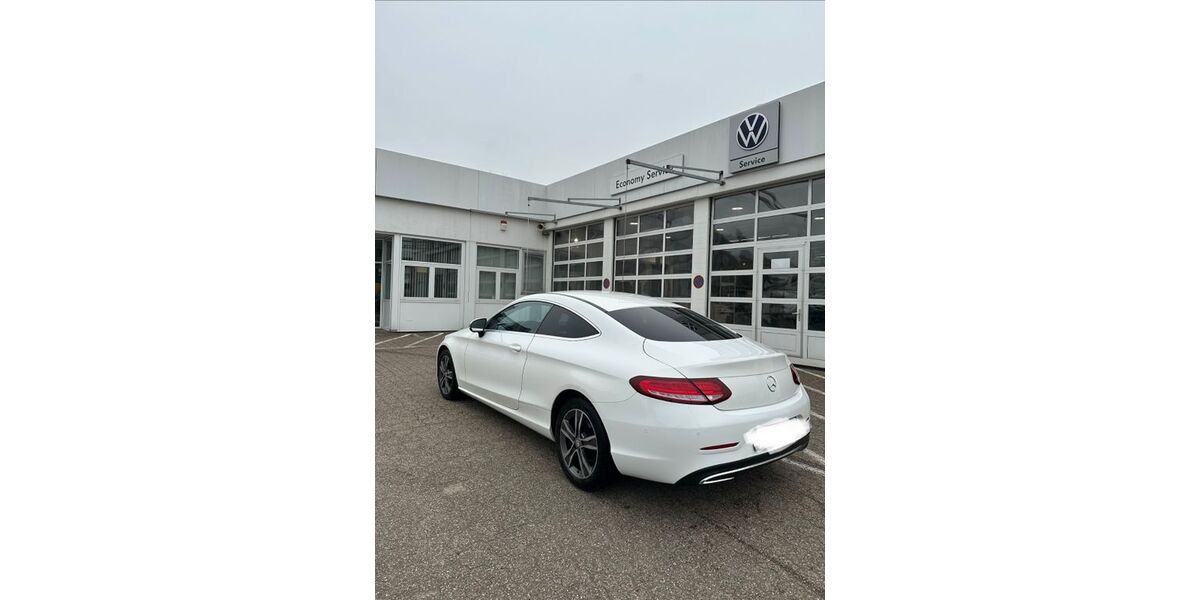 Mercedes-Benz C 180 136.280 km 18.900 &euro; Moers 47443