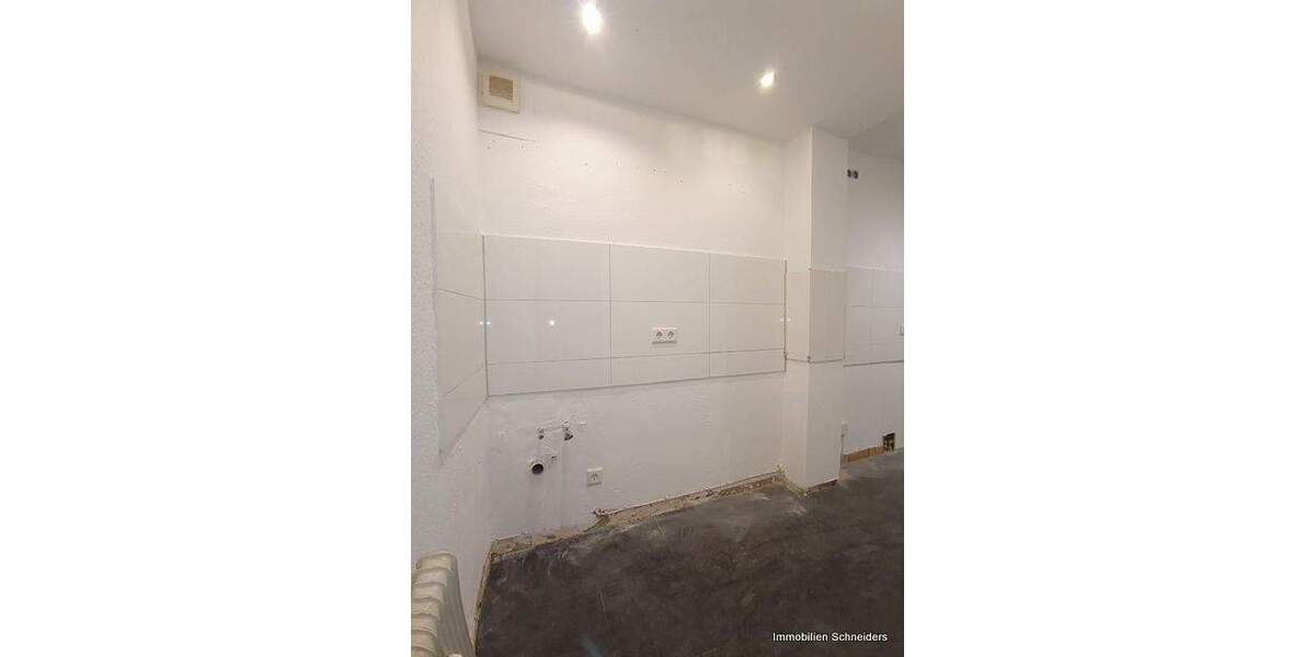 Etagenwohnung Krefeld Cracau - 2 Zimmer, 64 m&sup2;, 580&euro; | Angebot:26244441