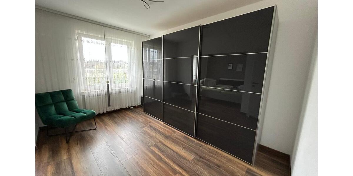 Reihenhaus Duisburg Rheinhausen - 6 Zimmer, 141 m&sup2;, 458.500&euro; | Angebot:26243739