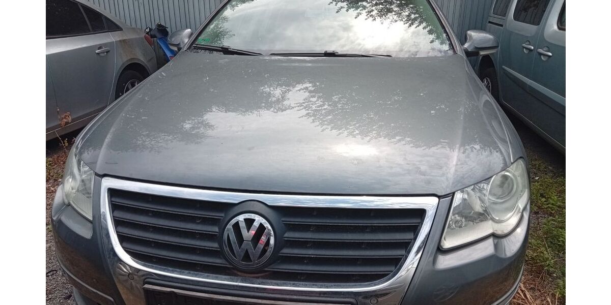 VW Passat 243.230 km 550 &euro; Essen 45326