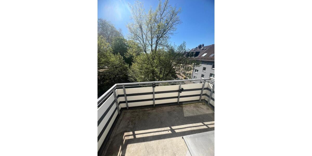 Etagenwohnung Gelsenkirchen Gelsenkirchen-Mitte - 3 Zimmer, 78 m&sup2;, 550&euro; | Angebot:26290025