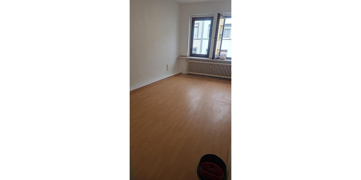 Mehrfamilienhaus, Wohnhaus Krefeld Cracau - 435.000&euro; | Angebot:27301312