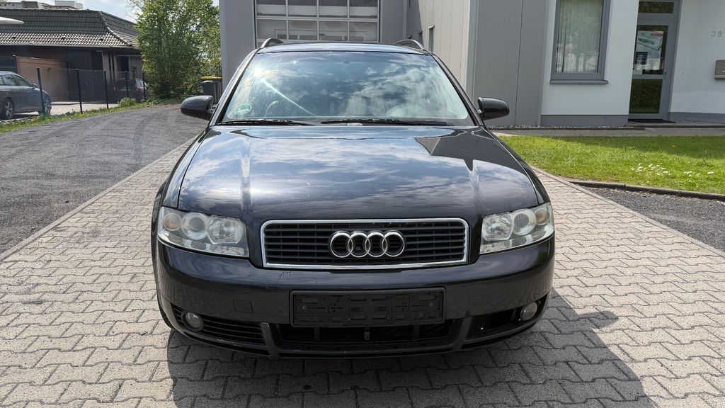 Audi A4 396.000 km 1.000 &euro; GELDERN 47608