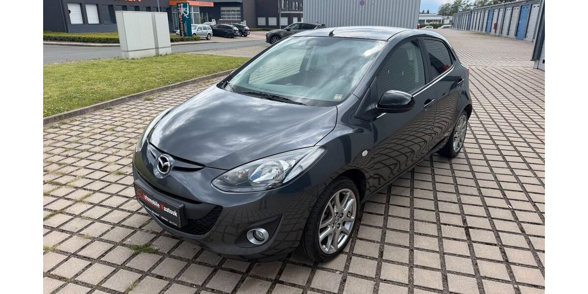 Mazda 2 101.000 km 4.950 &euro; Essen 45329