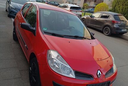 Renault Clio 153.000 km 1.350 &euro; Dinslaken 46539