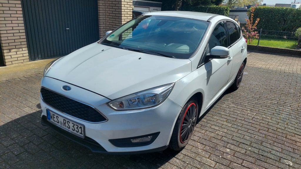 Ford Focus 120.000 km 8.670 &euro; Dinslaken 46539