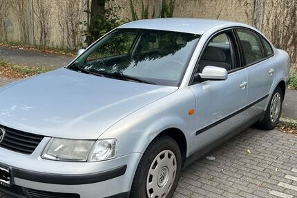 VW Passat 201.313 km 1.000 &euro; Oberhausen 46147