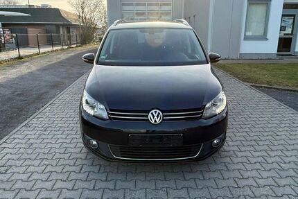 VW Touran 180.000 km 12.500 &euro; GELDERN 47608