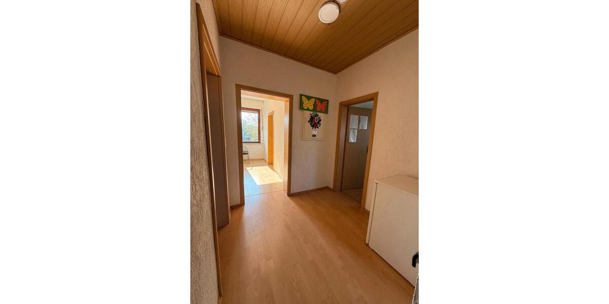 Etagenwohnung Dinslaken Lohberg - 3 Zimmer, 78 m&sup2;, 185.000&euro; | Angebot:26050225