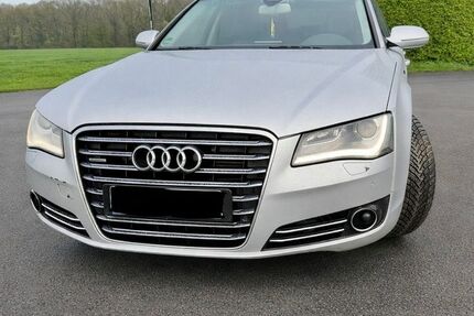 Audi A8 228.000 km 13.500 &euro; duisburg 47179