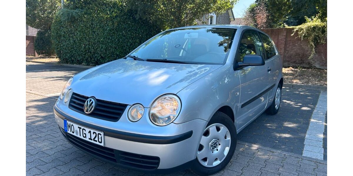 VW Polo 123.500 km 2.950 &euro; Moers 47443