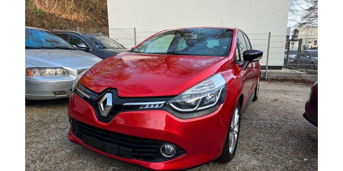 Renault Clio 136.000 km 5.700 &euro; Essen 45144