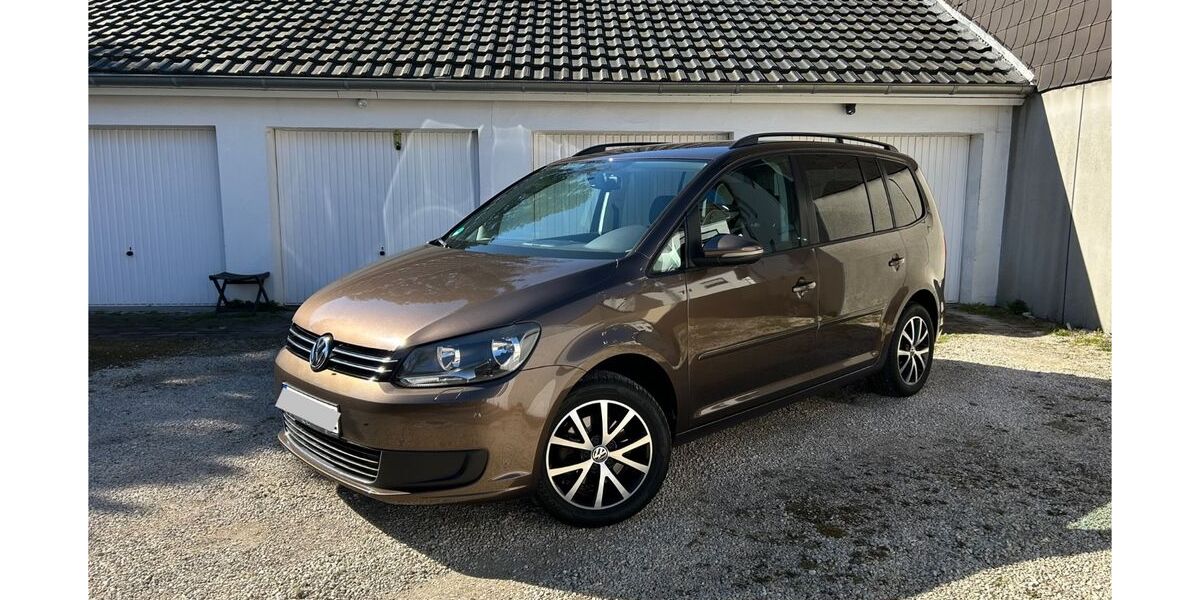 VW Touran 245.000 km 4.800 &euro; Essen 45309
