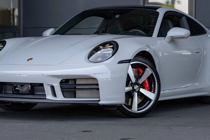 Porsche 992 4.999 km 162.590 &euro; Dinslaken 46535