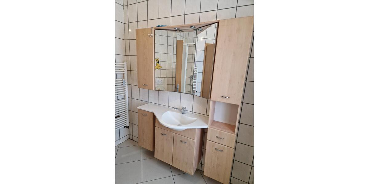 Etagenwohnung Duisburg Laar - 2 Zimmer, 60 m&sup2;, 650&euro; | Angebot:25625242