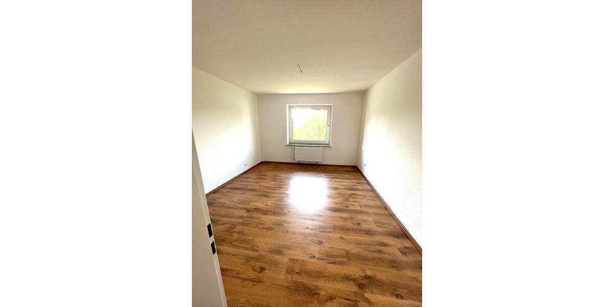 Etagenwohnung Mülheim an der Ruhr Rechtsruhr-Nord - 2 Zimmer, 68 m&sup2;, 900&euro; | Angebot:26021741