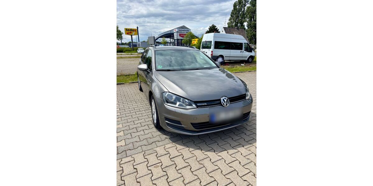 VW Golf 255.000 km 6.900 &euro; Krefeld 47809