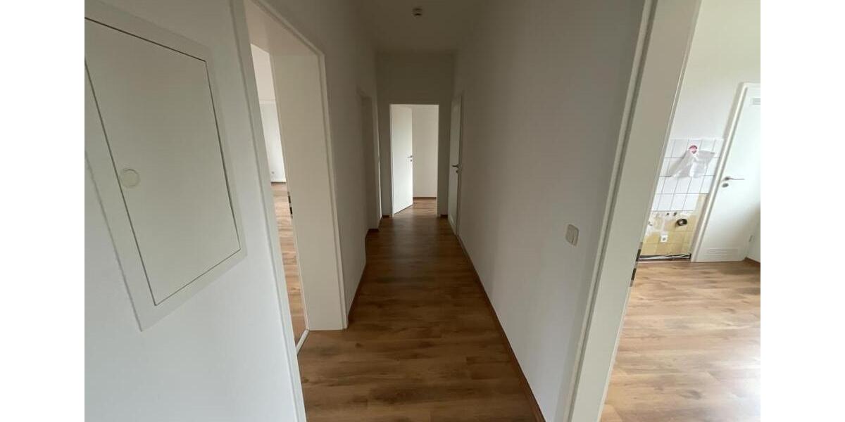 Erdgeschoßwohnung Essen Frillendorf - 2 Zimmer, 77 m&sup2;, 538&euro; | Angebot:21275812