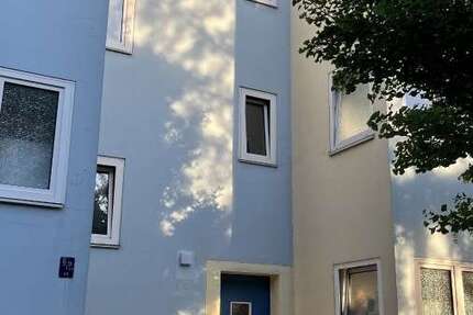 Wohnung Duisburg Duisburg-Mitte - 2 Zimmer, 75 m&sup2;, 700&euro; | Angebot:27086007