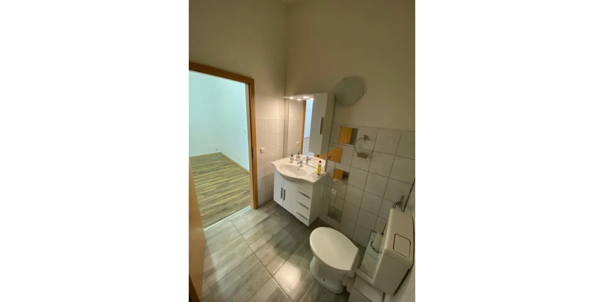 Gewerbeobjekt Duisburg Hamborn - 700&euro; | Angebot:25236748