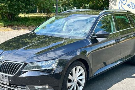 Skoda Superb 100.000 km 17.990 &euro; Gelsenkirchen 45889