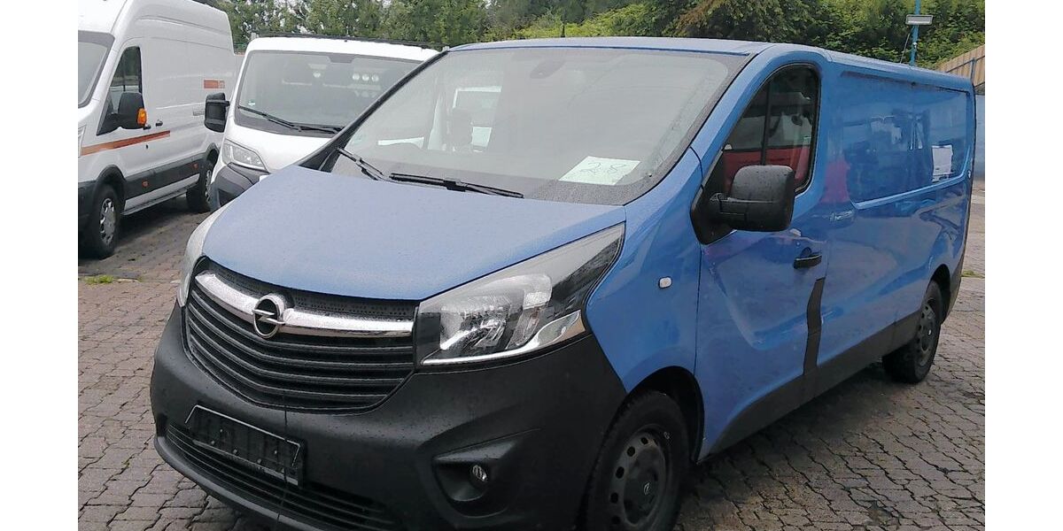 Opel Vivaro 185.968 km 8.900 &euro; Bottrop 46238