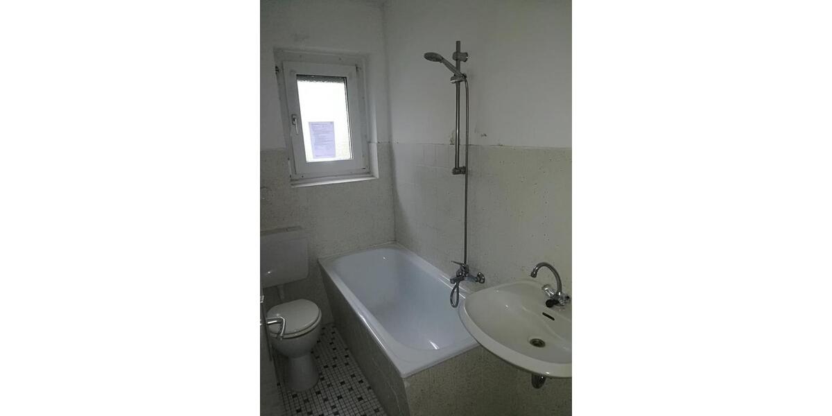 Erdgeschoßwohnung Gelsenkirchen Gelsenkirchen-Nord - 3 Zimmer, 58 m&sup2;, 469&euro; | Angebot:25305570