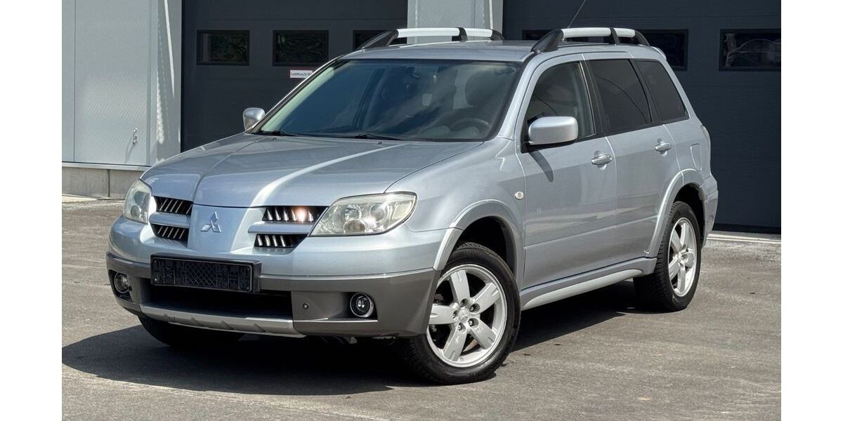 Mitsubishi Outlander 171.316 km 4.950 &euro; Krefeld 47804