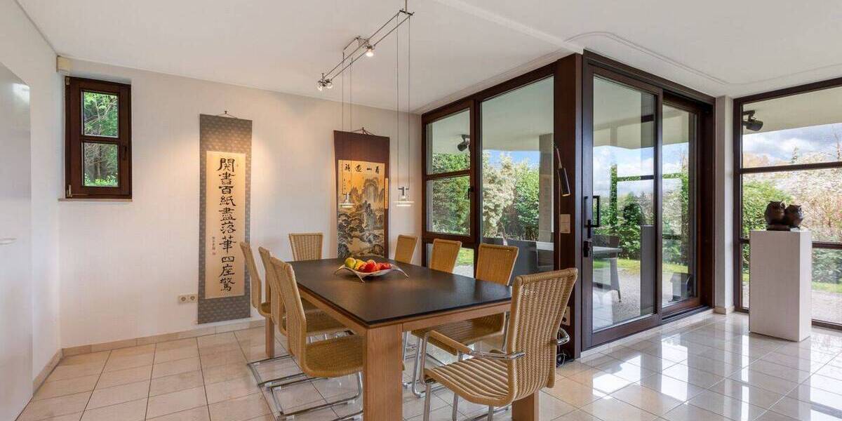 Etagenwohnung Essen Fischlaken - 4 Zimmer, 126 m&sup2;, 489.000&euro; | Angebot:26043400