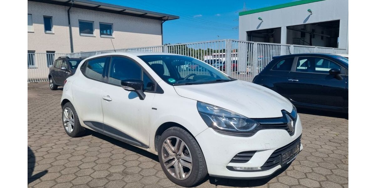 Renault Clio 119.000 km 5.999 &euro; Dinslaken 46539