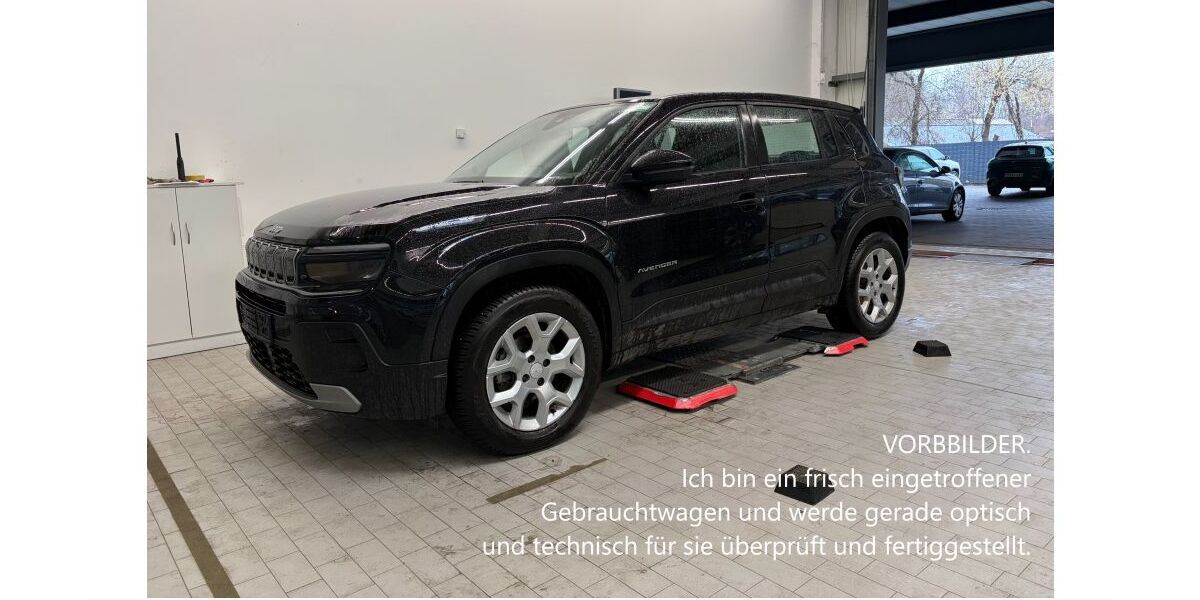 Jeep Avenger 26.819 km 17.440 &euro; Oberhausen 46049