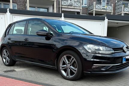 VW Golf 114.900 km 15.490 &euro; Dinslaken 45353