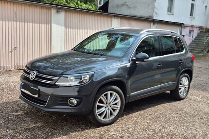 VW Tiguan 259.000 km 7.950 &euro; Duisburg 47058