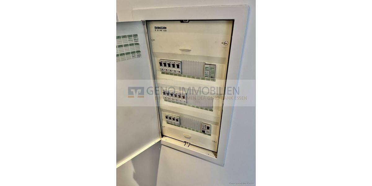 Etagenwohnung Essen Schonnebeck - 3 Zimmer, 79 m&sup2;, 180.000&euro; | Angebot:26208406