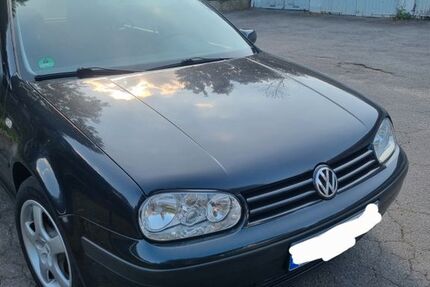 VW Golf 134.000 km 2.550 &euro; Essen 45143