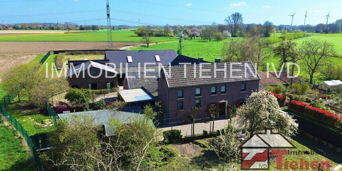 Mehrfamilienhaus, Wohnhaus Kamp-Lintfort Hoerstgen - 7 Zimmer, 166 m&sup2;, 699.000&euro; | Angebot:26119190