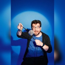 Hennes Bender - Alter Falter! 10.10.2026 Stratmanns Theater im Europahaus