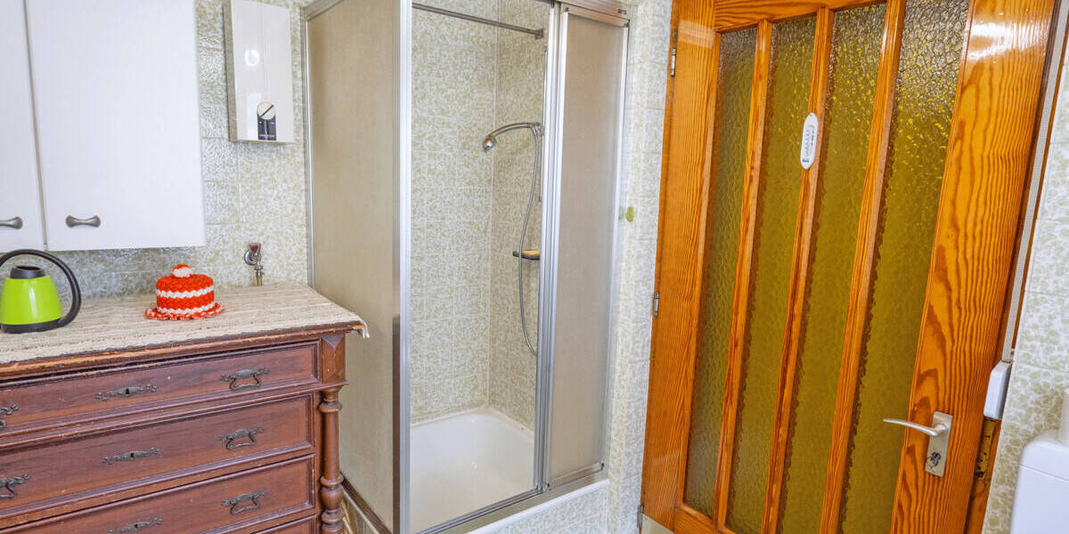 Reihenmittelhaus Moers Hülsdonk - 5 Zimmer, 126 m&sup2;, 250.000&euro; | Angebot:26733179