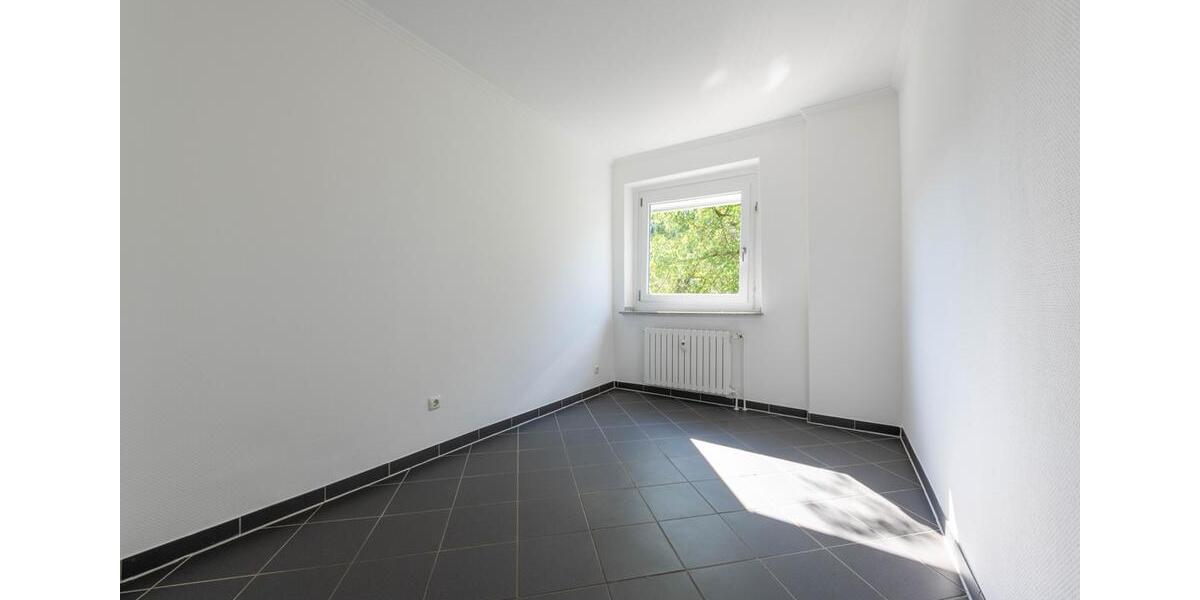 Etagenwohnung Essen Stadtbezirk VI - 2 Zimmer, 48 m&sup2;, 490&euro; | Angebot:24679092