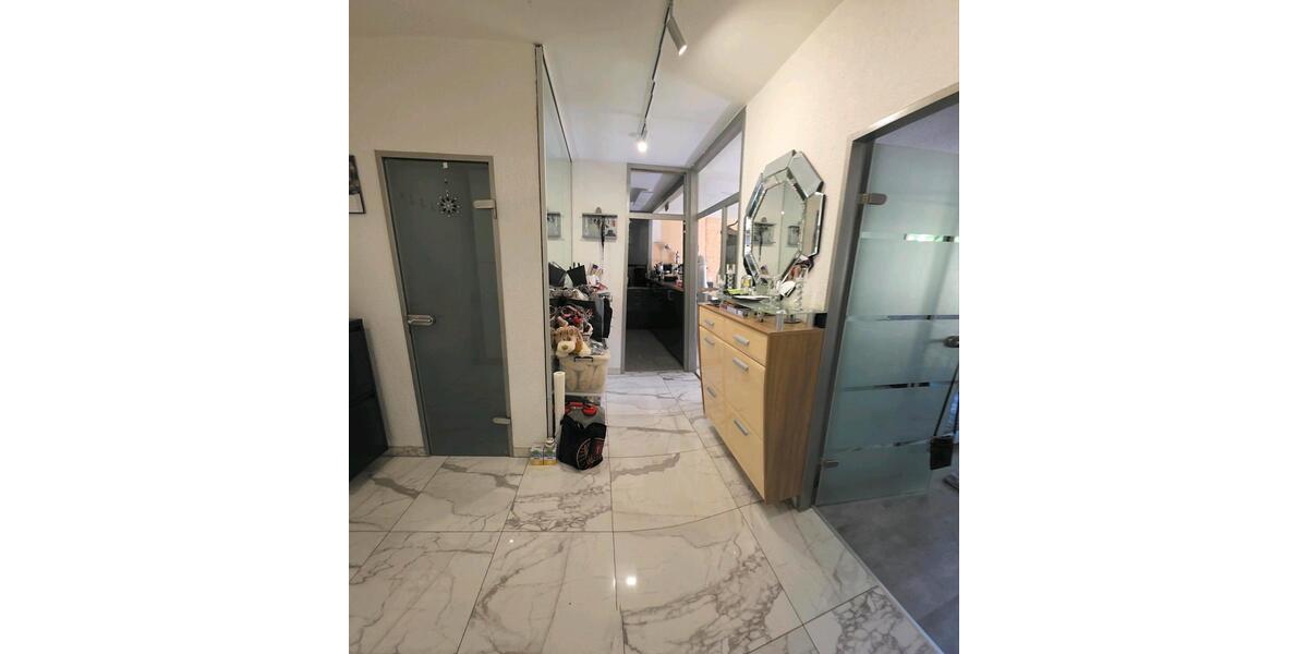 Erdgeschoßwohnung Krefeld Bockum - 2 Zimmer, 61 m&sup2;, 250.000&euro; | Angebot:26285746