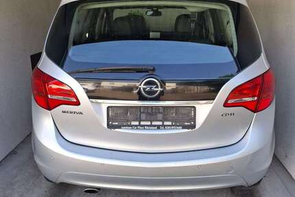 Opel Meriva 262.000 km 2.499 &euro; Karnap (Essen) 45329