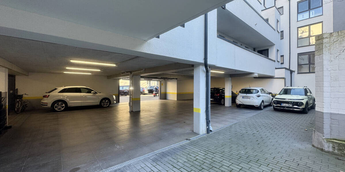 Etagenwohnung Krefeld Stadtmitte - 4 Zimmer, 110 m&sup2;, 379.000&euro; | Angebot:25690037